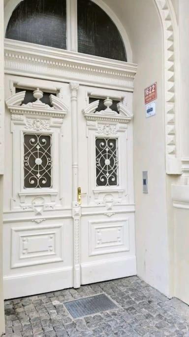Romantic Apartment In The Center Of Prag Dış mekan fotoğraf